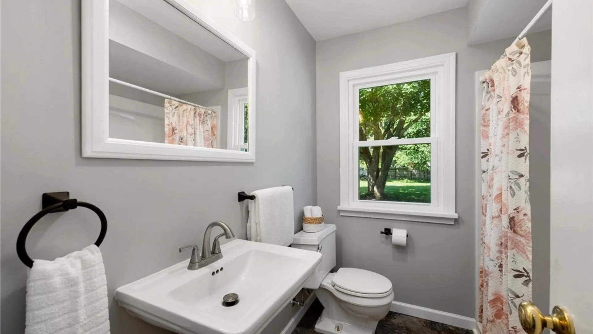 Property at 202 W Chestnut Street, Rome, NY 13440 20
