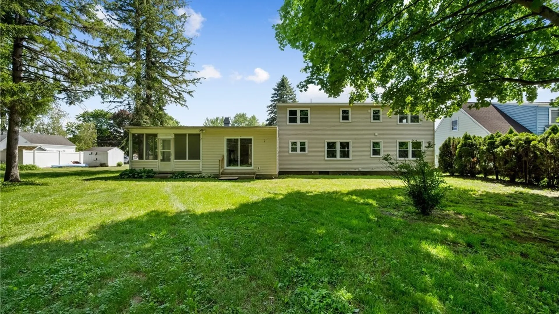 Property at 202 W Chestnut Street, Rome, NY 13440 4