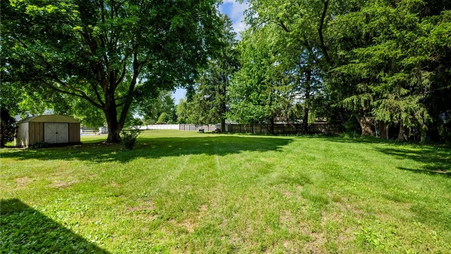 Property at 202 W Chestnut Street, Rome, NY 13440 42
