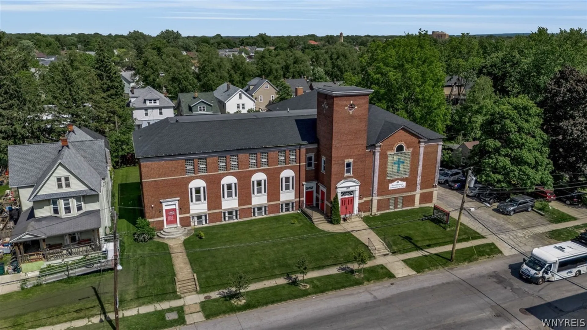 Property at 187 Southside Parkway, Buffalo, NY 14220 2