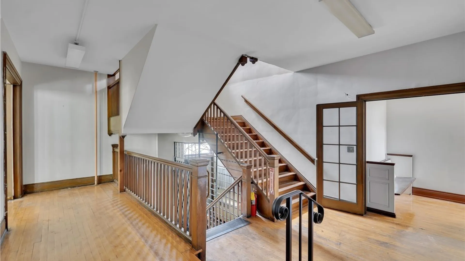 Property at 187 Southside Parkway, Buffalo, NY 14220 19