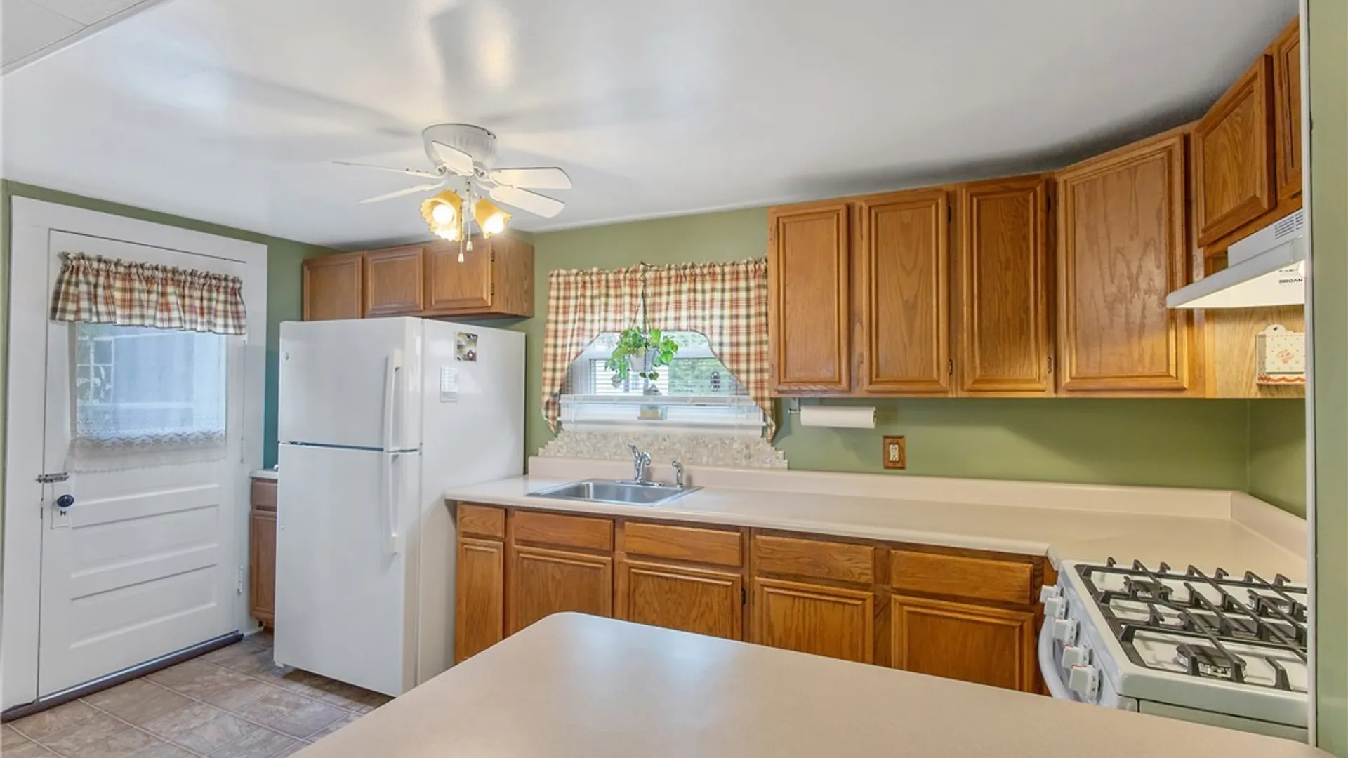 Property at 249 State Street, Auburn, NY 13021 12