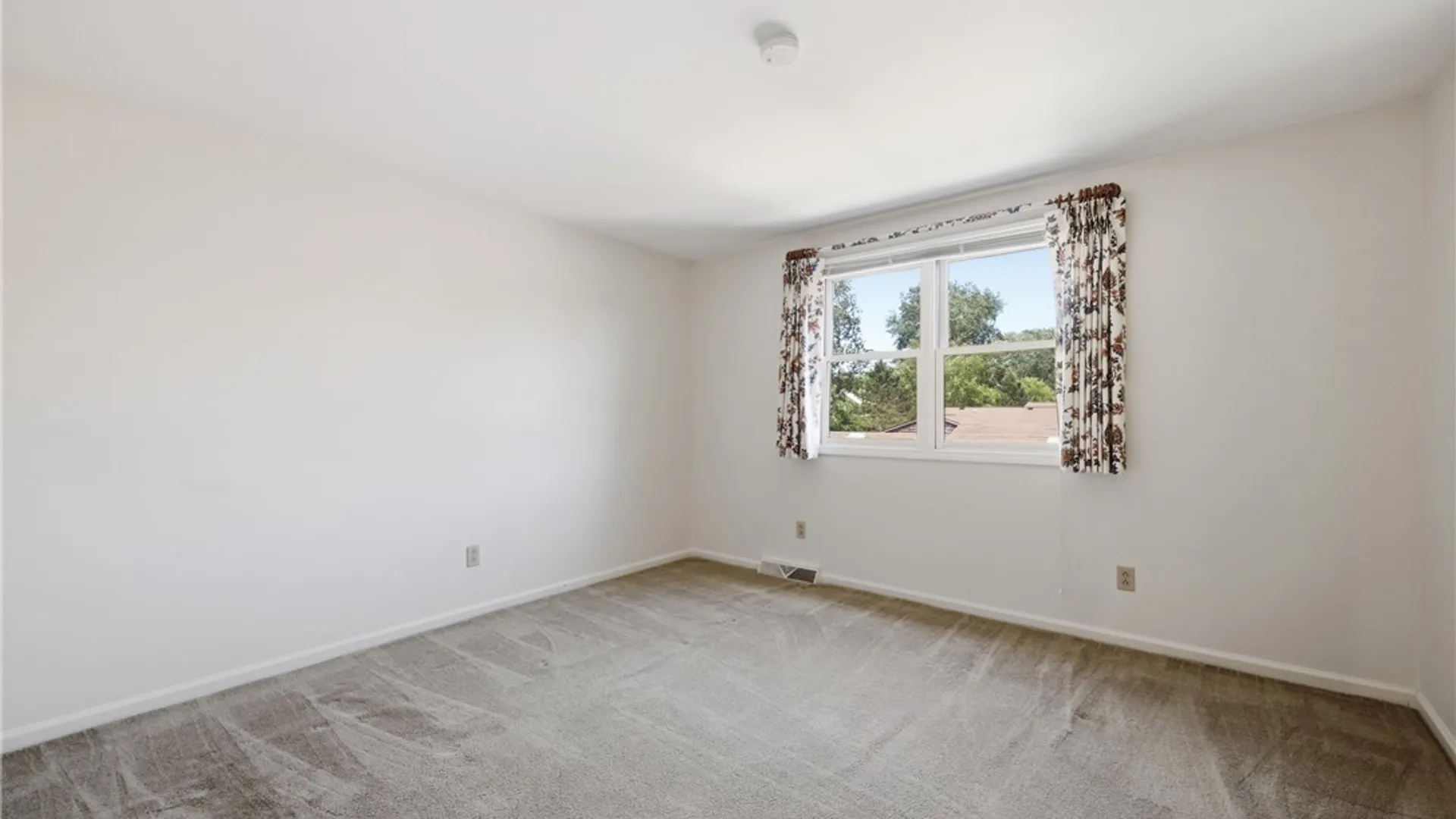 Property at 144 Wedgewood Drive, Amherst, NY 14221 25