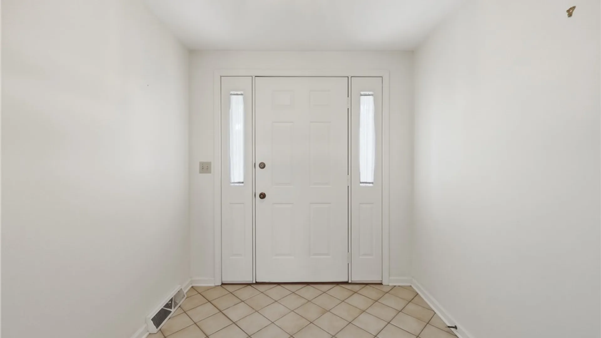 Property at 144 Wedgewood Drive, Amherst, NY 14221 3