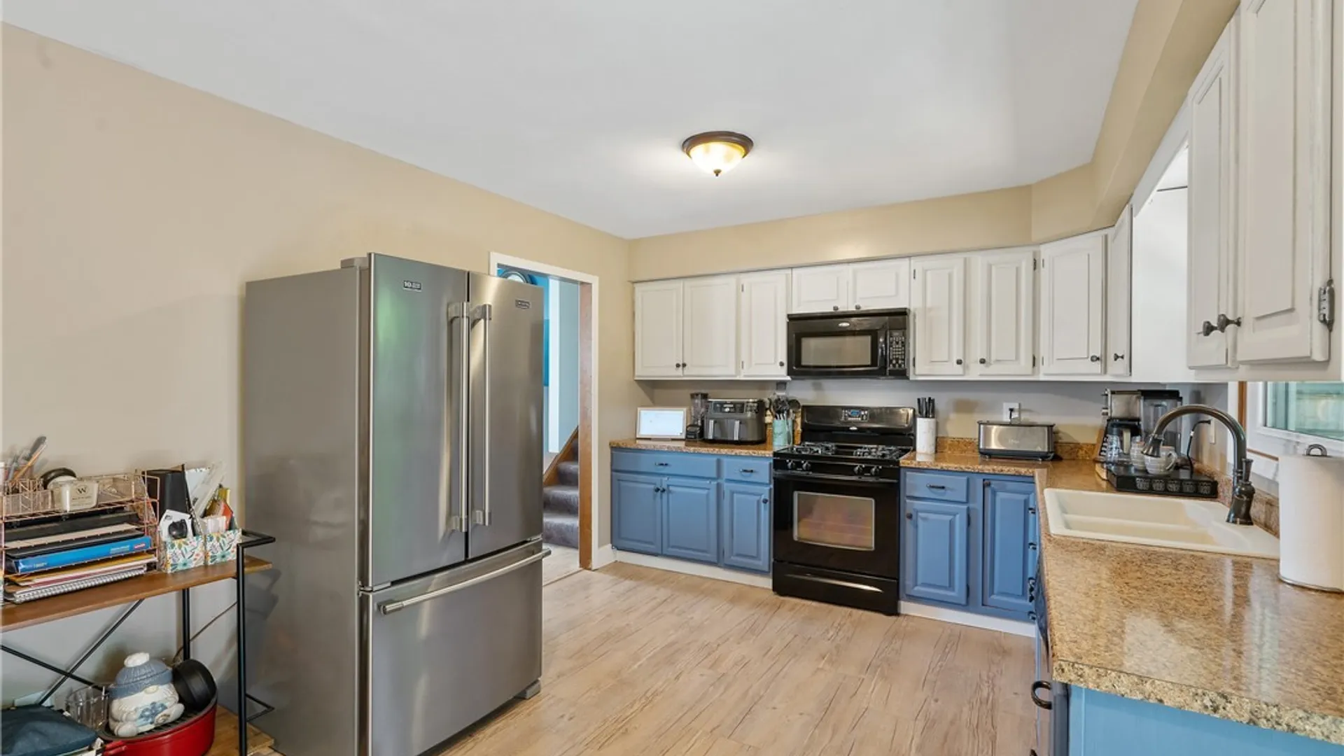 Property at 103 Midland Avenue, DeWitt, NY 13057 10
