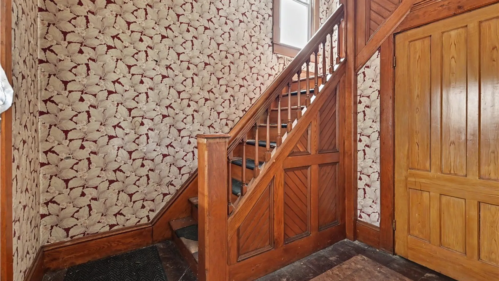 Property at 361 N Main Street, Gloversville, NY 12078 4