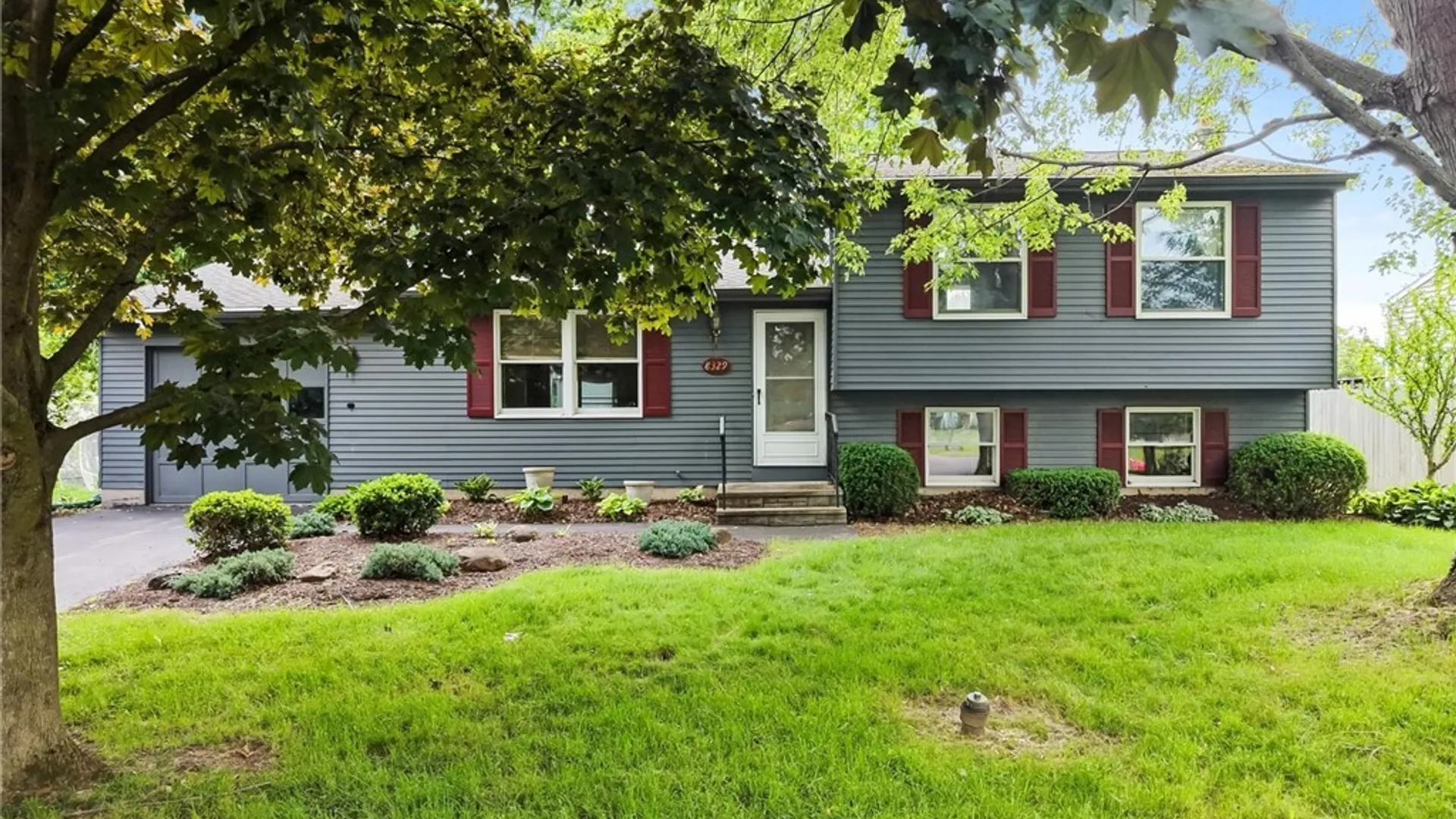 Property at 8329 Pansy Drive, Clay, NY 13027 6