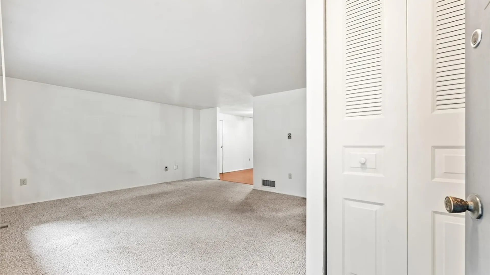 Property at 8329 Pansy Drive, Clay, NY 13027 8