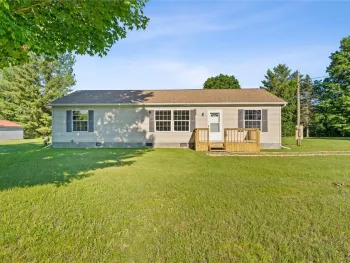 33 Delta Avenue, Hastings, NY 13076