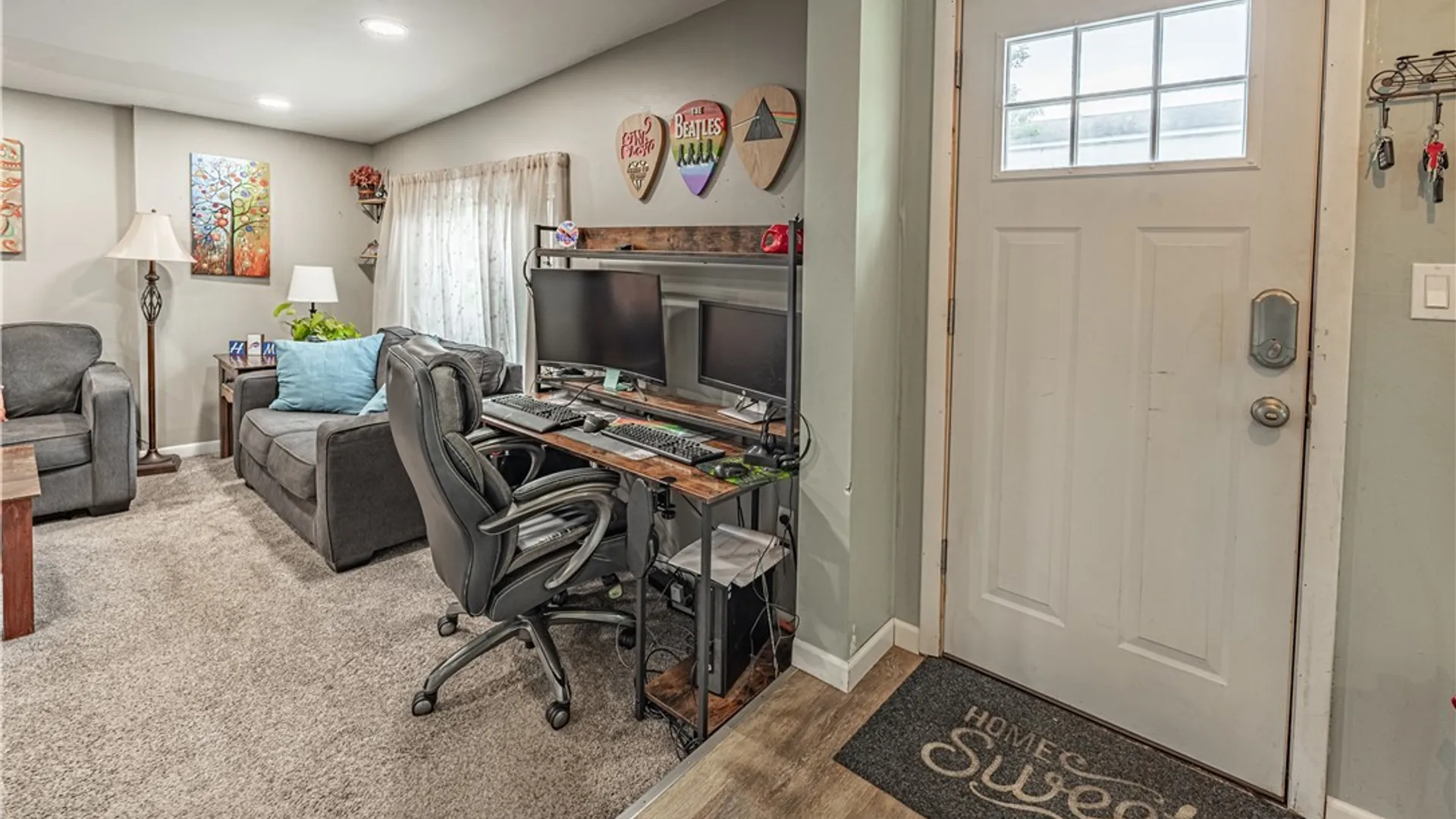 Property at 1 Royal Lane, Lockport City, NY 14094 13