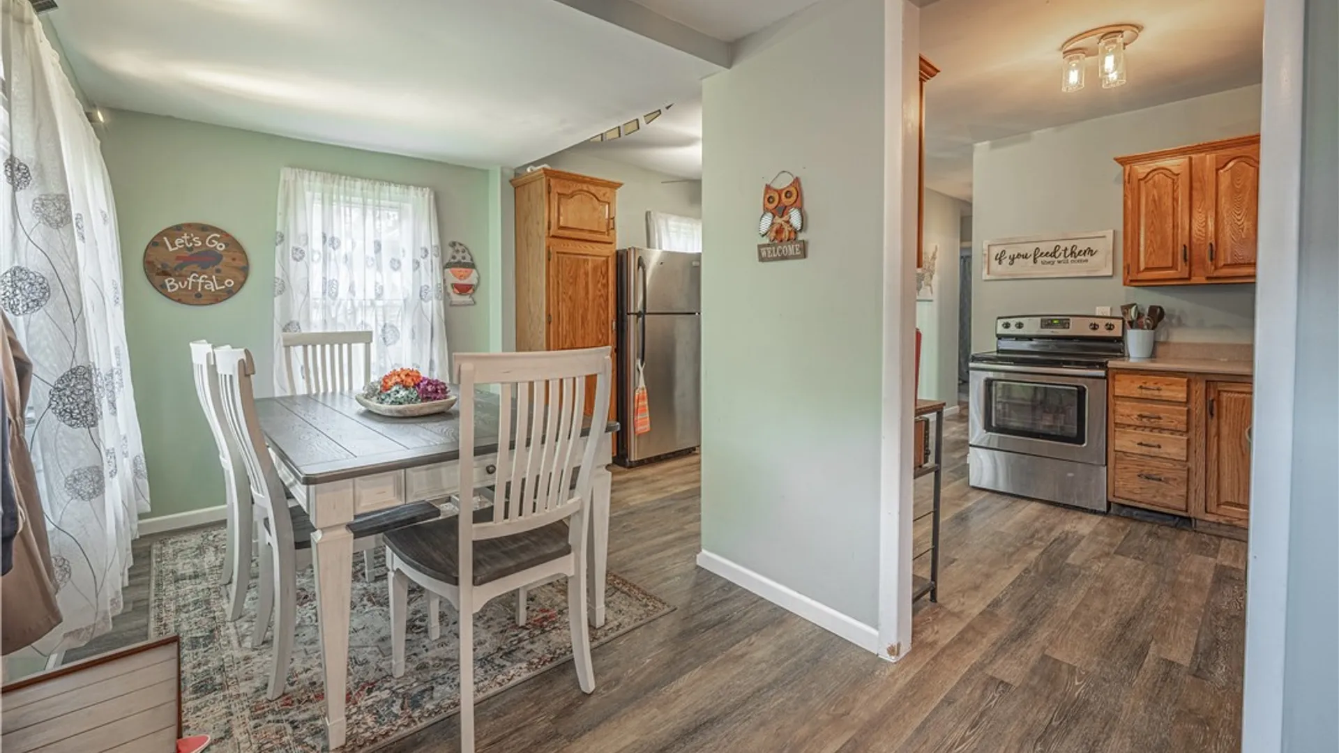 Property at 1 Royal Lane, Lockport City, NY 14094 7