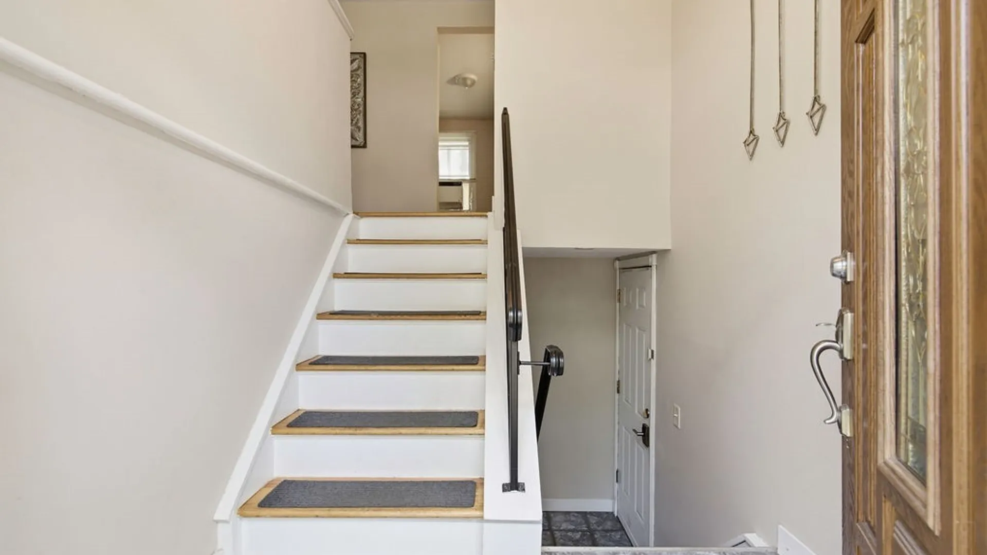 Property at 4214 Regulus Course, Clay, NY 13090 3
