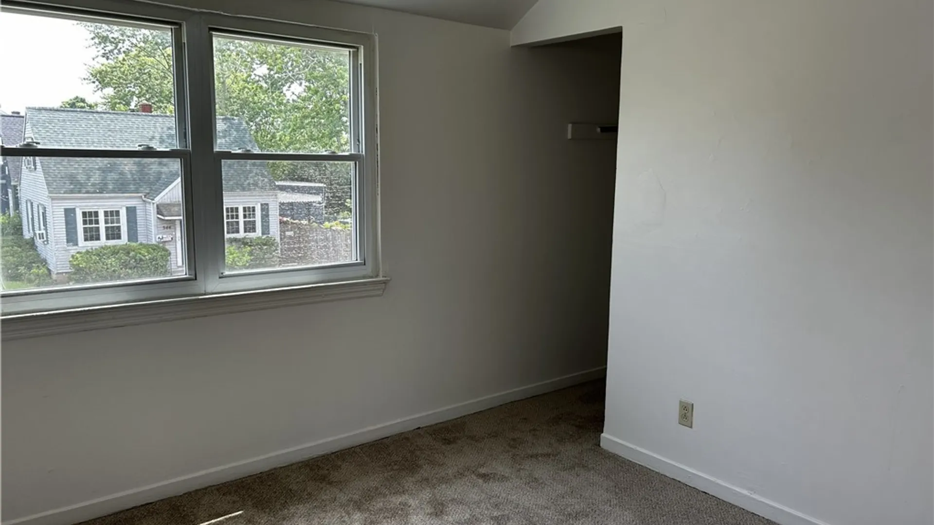 Property at 680 Taunton Place, Buffalo, NY 14216 9