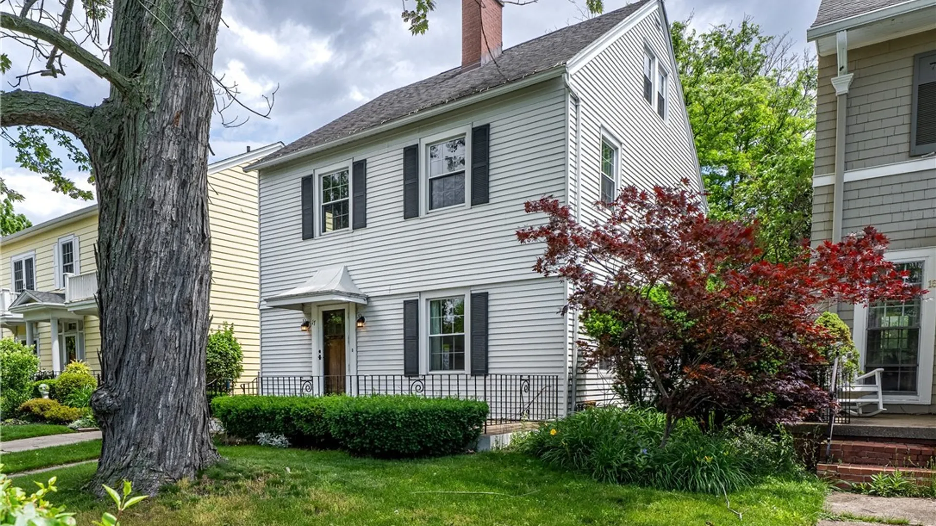 Property at 17 Colvin Avenue, Buffalo, NY 14216 2