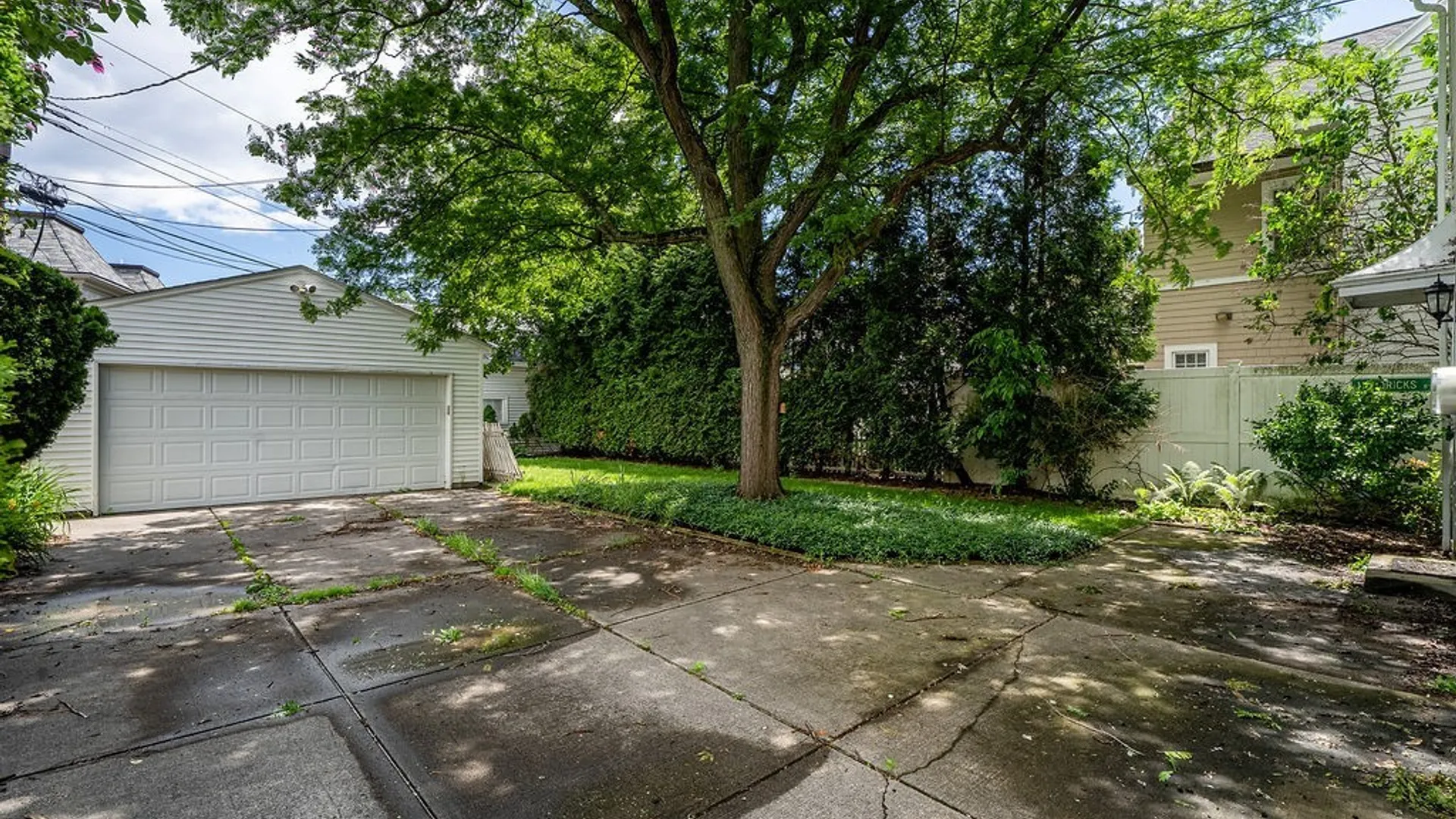 Property at 17 Colvin Avenue, Buffalo, NY 14216 43