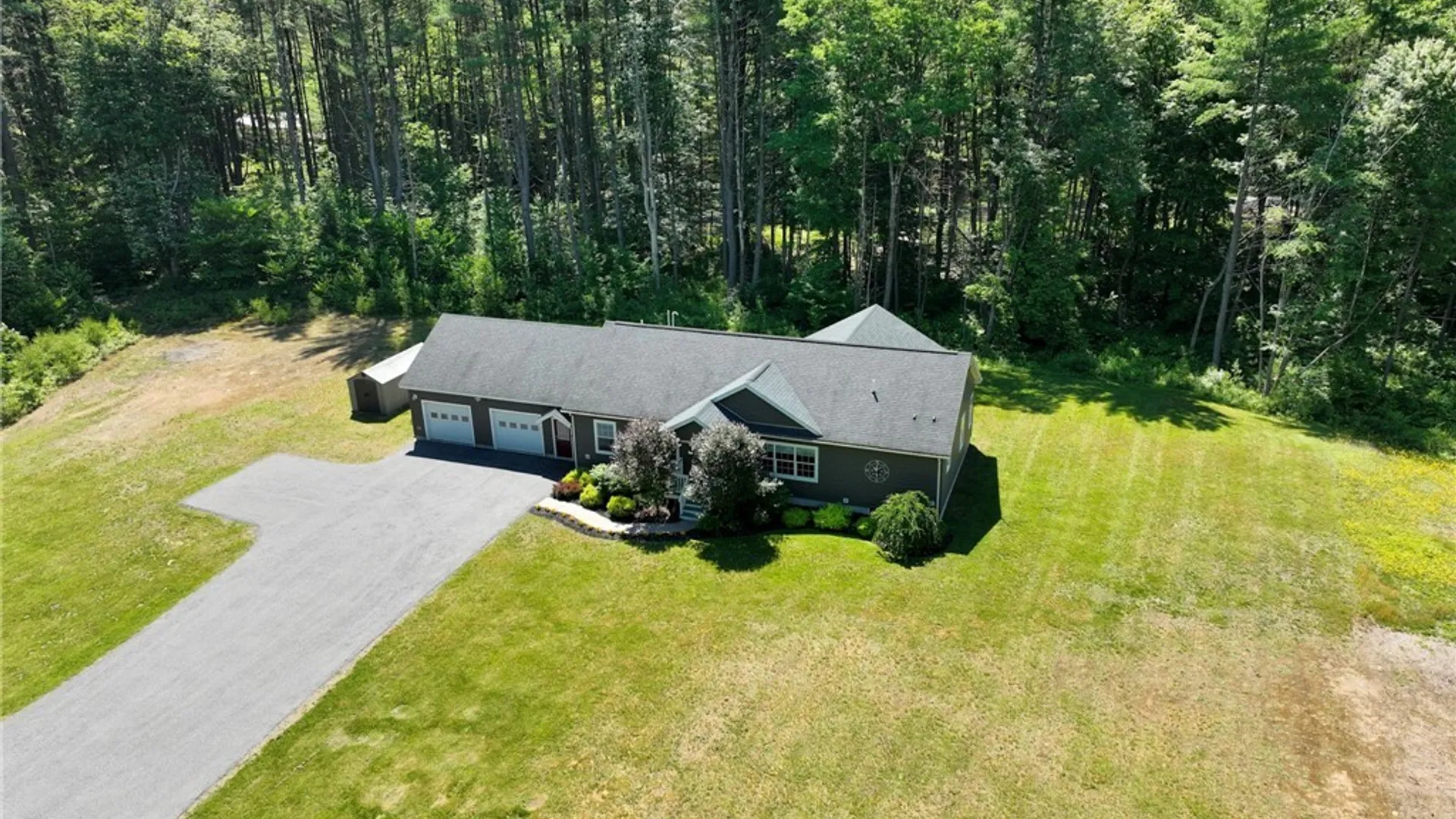 Property at 9940 Elpis Road, Vienna, NY 13316 2