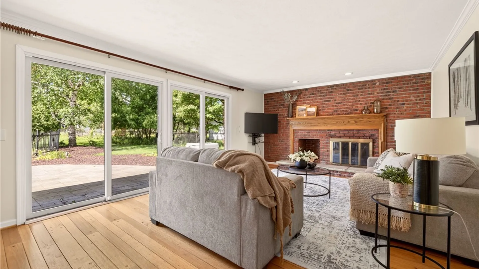 Property at 14 Pin Hook Lane, Pittsford, NY 14534 12