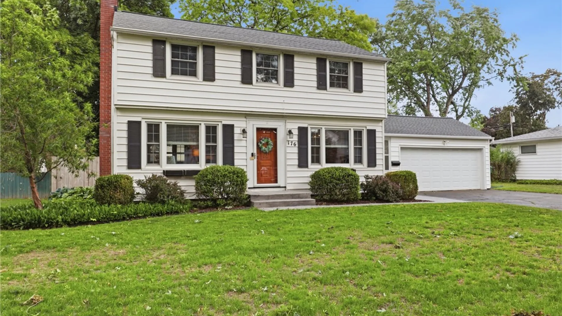Property at 176 Green Meadow Drive, Irondequoit, NY 14617 2