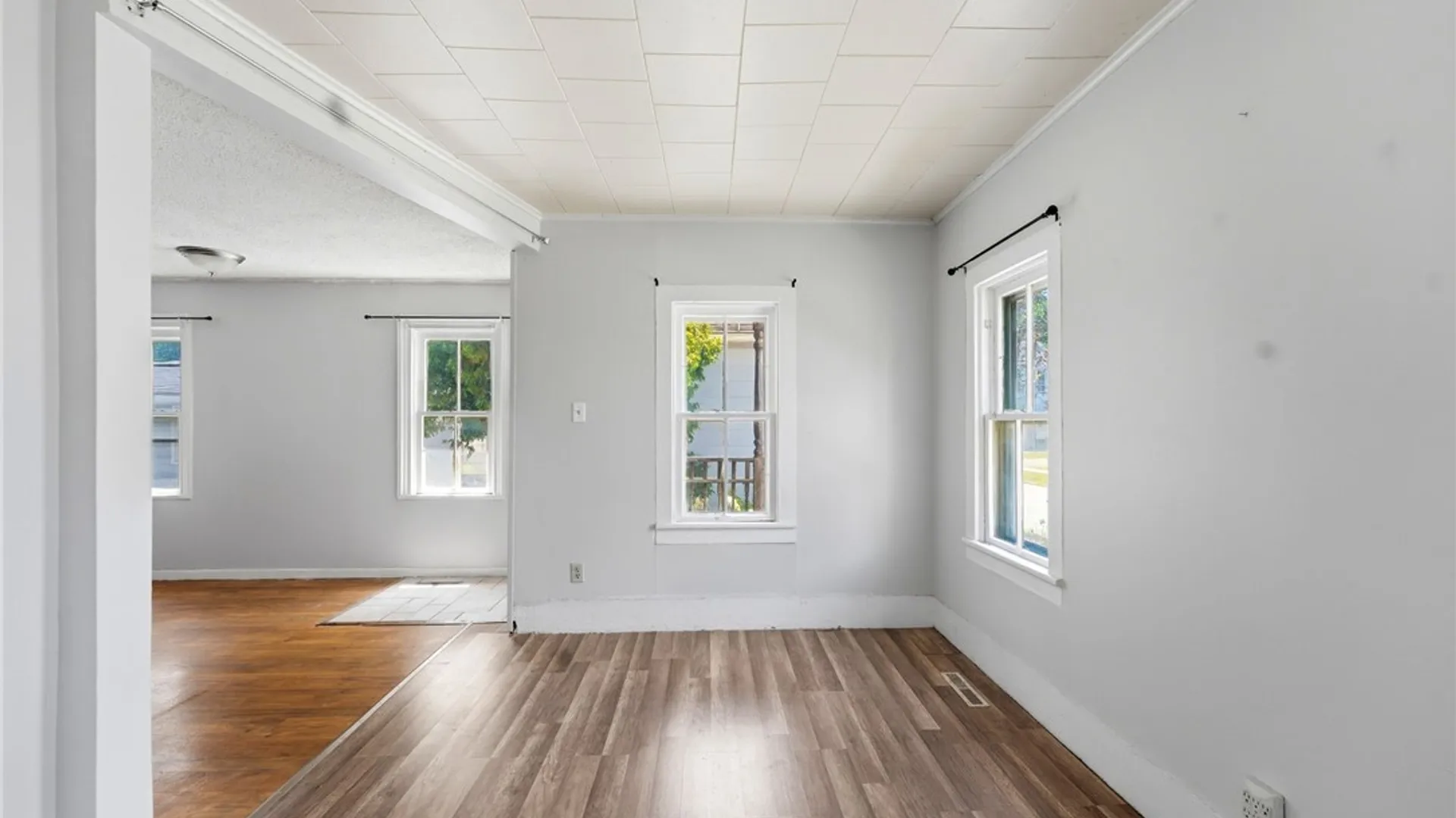 Property at 18 Columbia Avenue, Batavia City, NY 14020 11