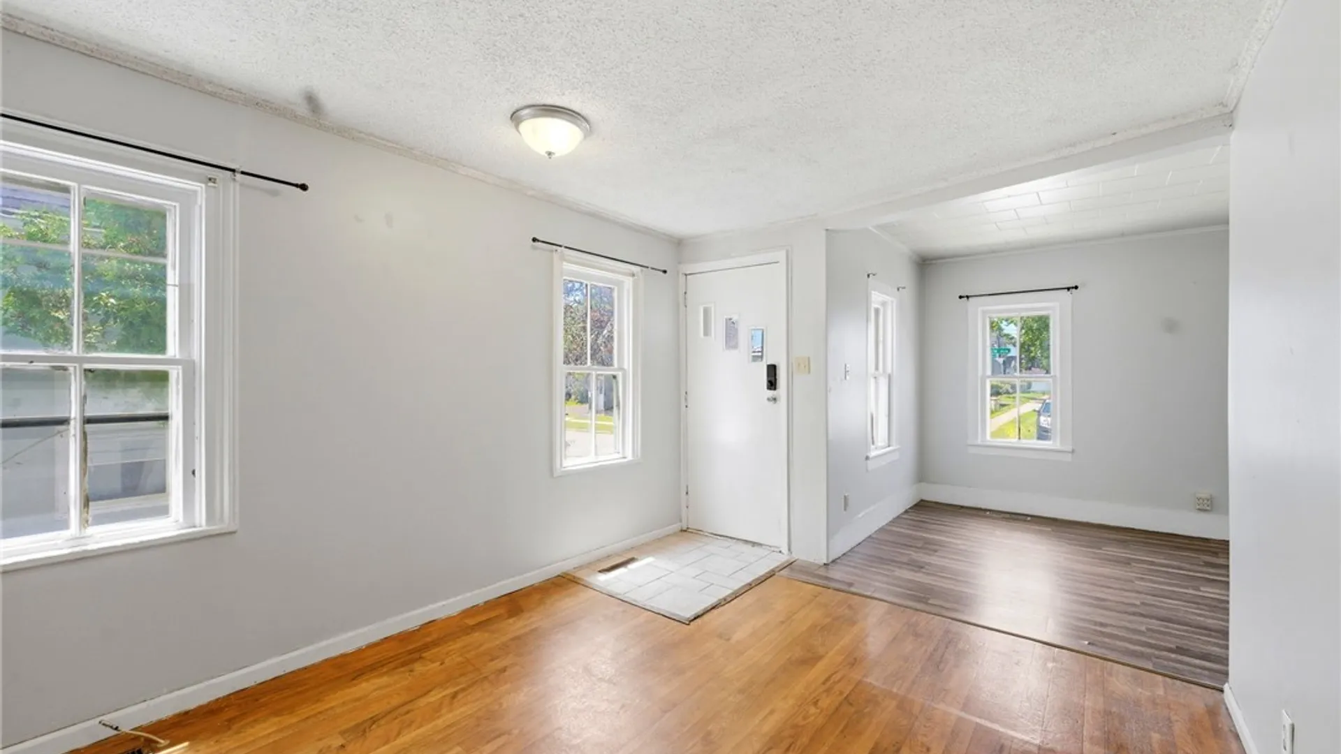Property at 18 Columbia Avenue, Batavia City, NY 14020 16