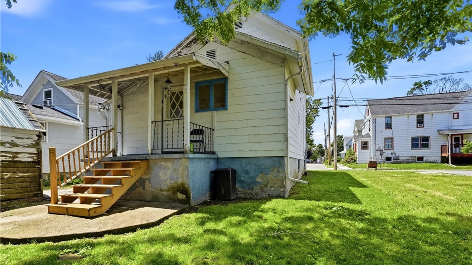 Property at 18 Columbia Avenue, Batavia City, NY 14020 4