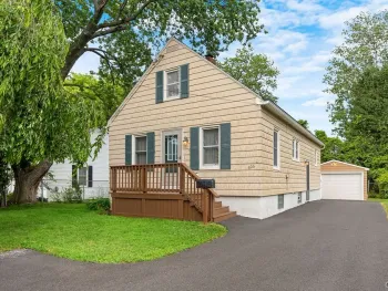 Property at 606 Boston Road, Salina, NY 13211