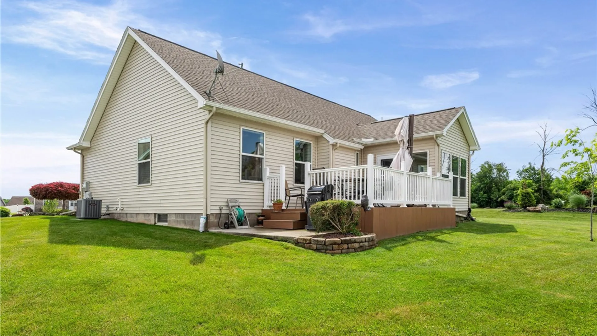Property at 75 Kittling Ridge Lane, Greece, NY 14612 37