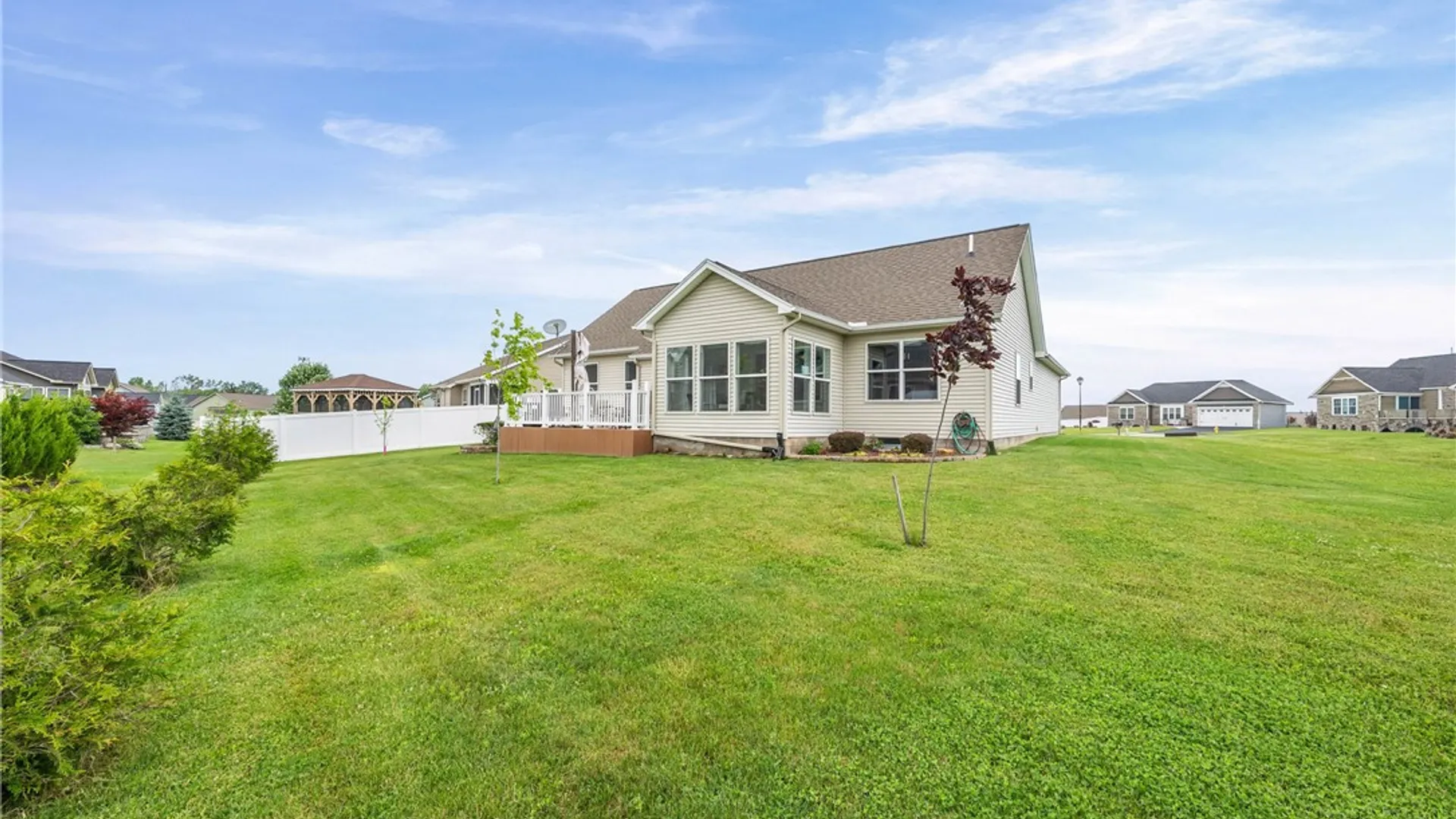 Property at 75 Kittling Ridge Lane, Greece, NY 14612 39
