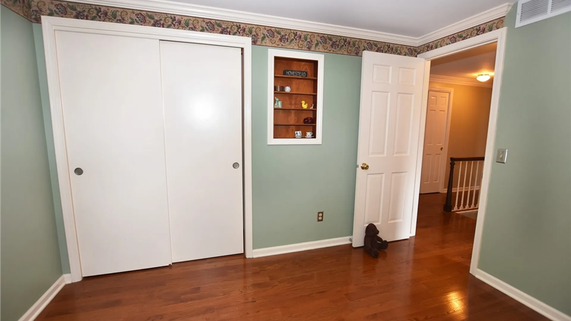 Property at 5 Wandering Trail, Pittsford, NY 14534 30