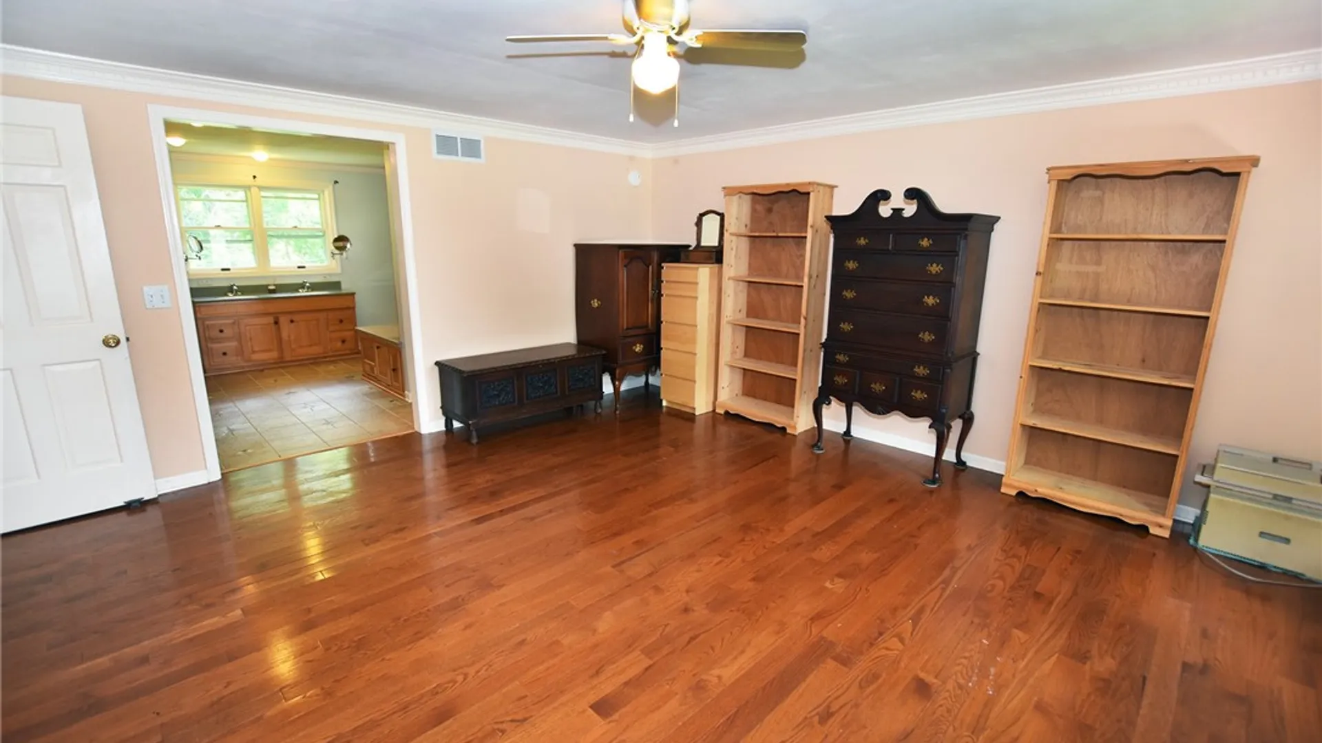 Property at 5 Wandering Trail, Pittsford, NY 14534 37