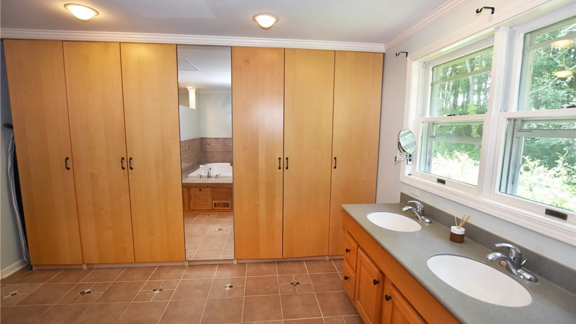 Property at 5 Wandering Trail, Pittsford, NY 14534 40