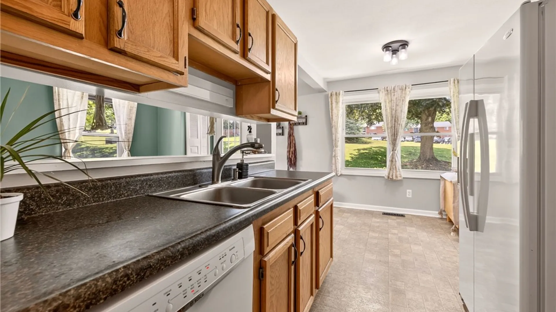 Property at 3 Eagle Lane, Perinton, NY 14450 11