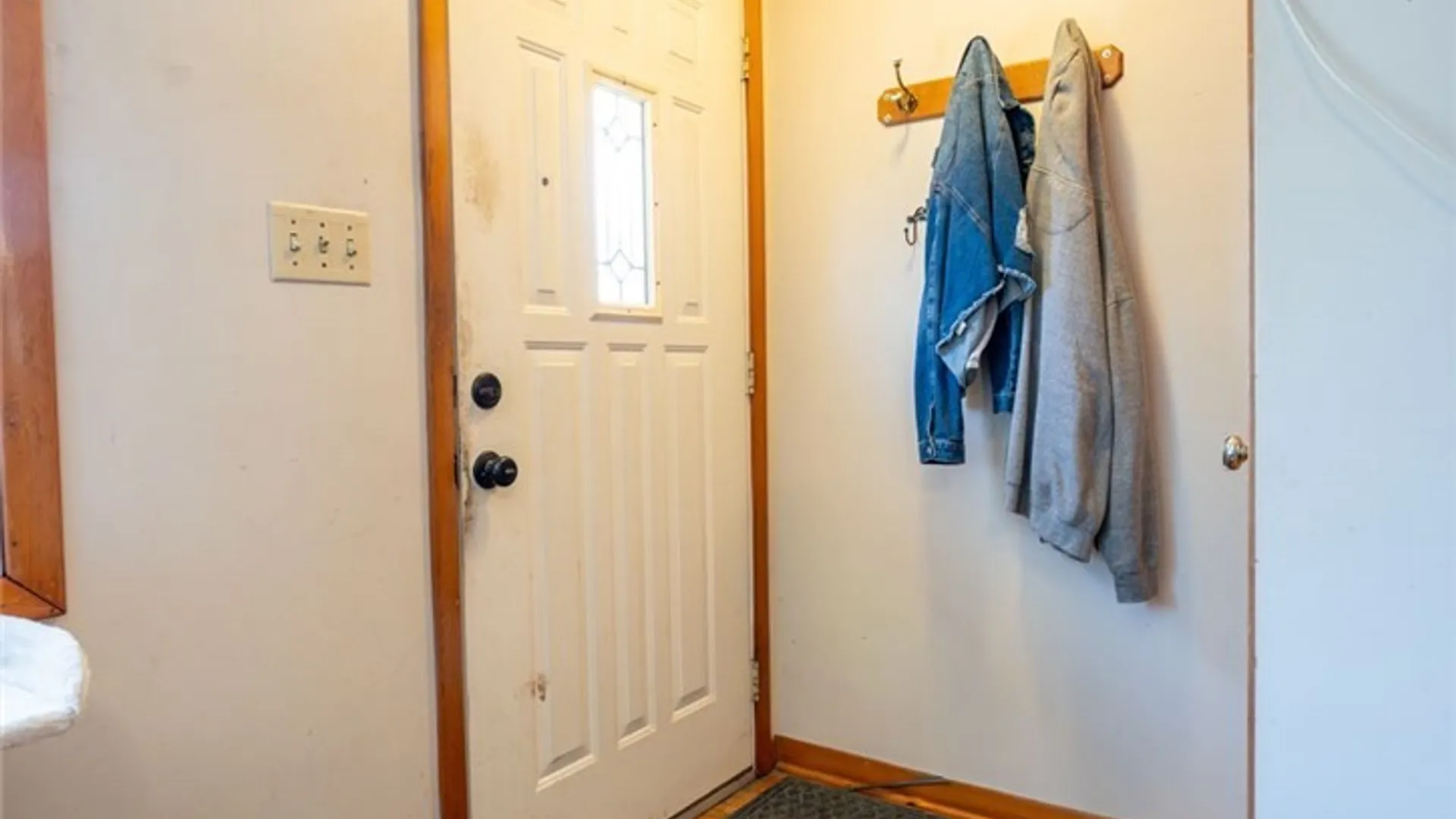 Property at 142 Esser Avenue, Buffalo, NY 14207 6