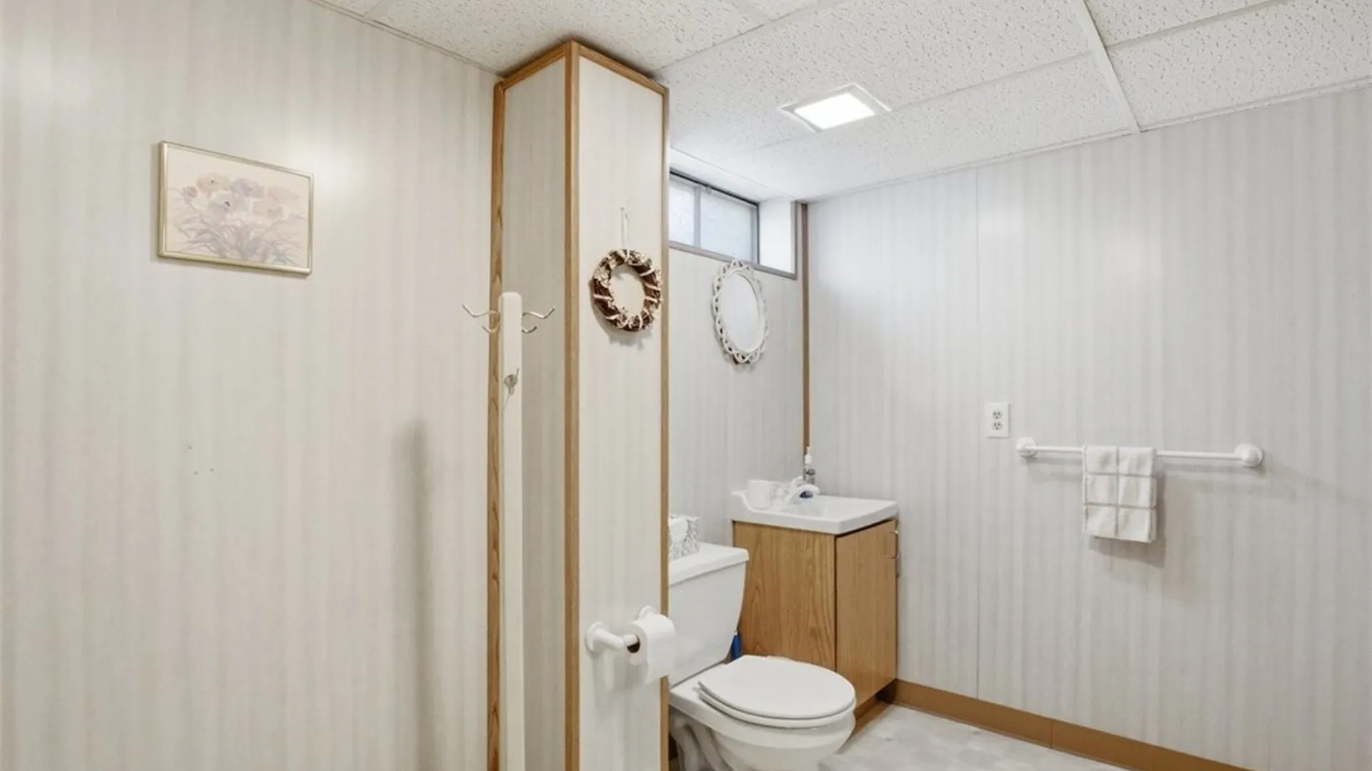 Property at 124 Homestead Drive, North Tonawanda, NY 14120 29