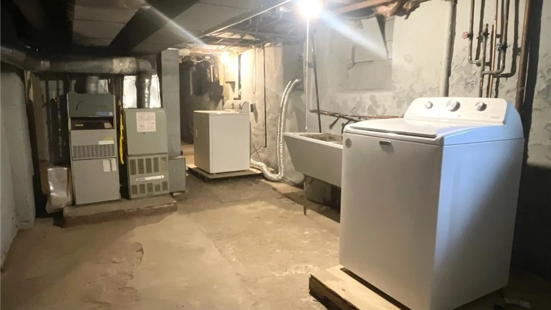 Property at 1129 West Avenue, Buffalo, NY 14213 43