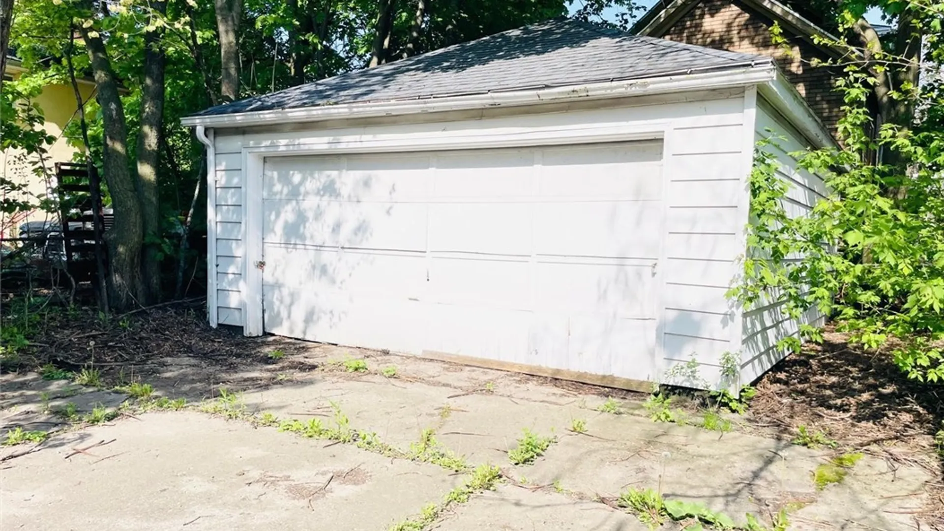 Property at 1129 West Avenue, Buffalo, NY 14213 46