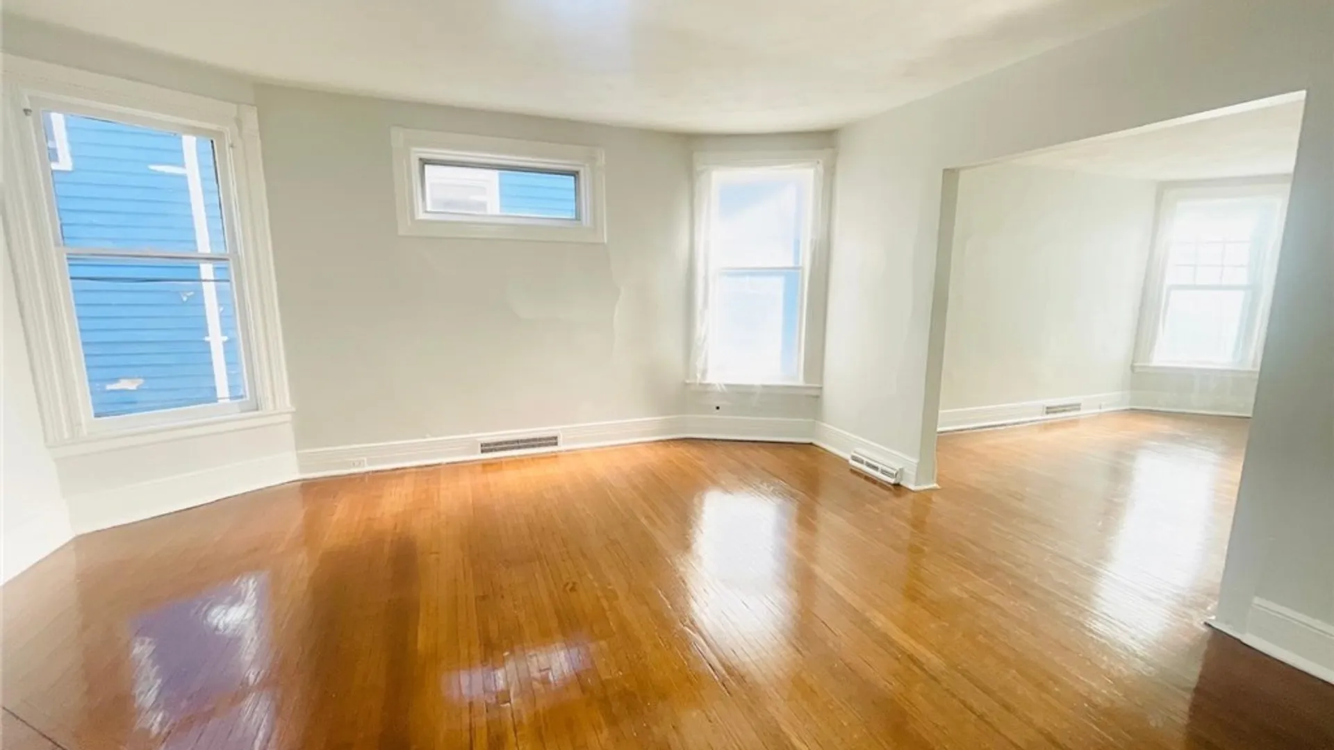 Property at 1129 West Avenue, Buffalo, NY 14213 6