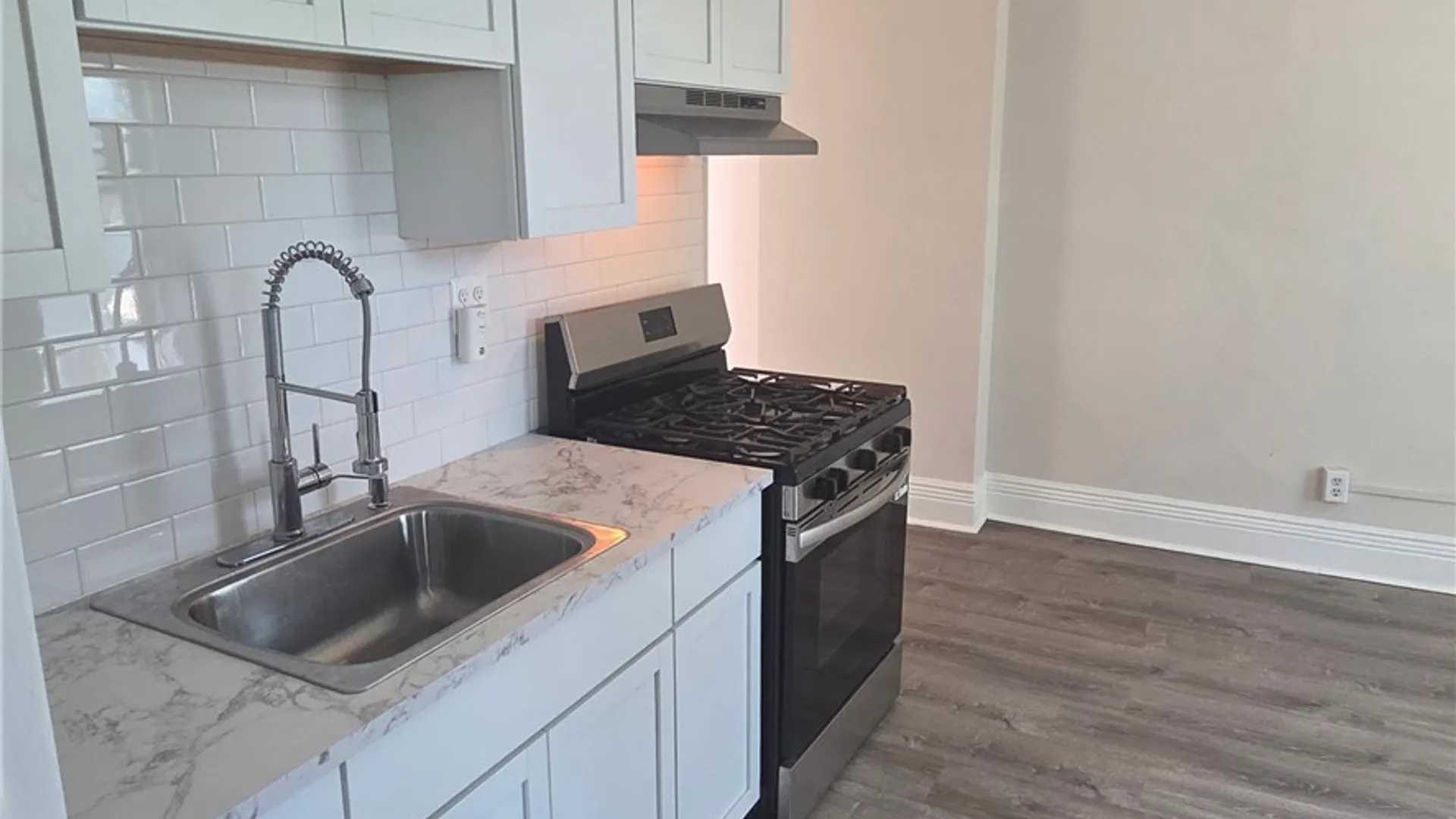 Property at 528 Mt Hope Avenue, Rochester, NY 14620 20