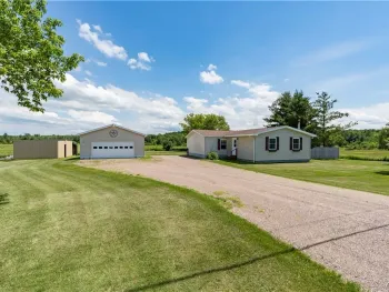 Property at 37010 Deferno Road, Clayton, NY 13624