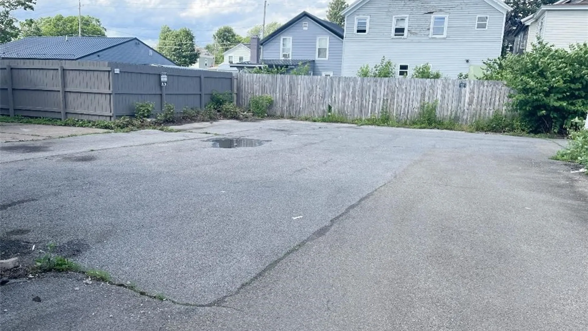Property at 116 W Embargo Street, Rome, NY 13440 2