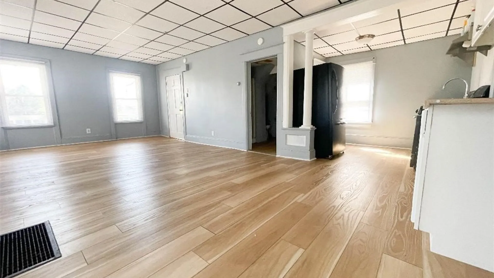 Property at 116 W Embargo Street, Rome, NY 13440 4