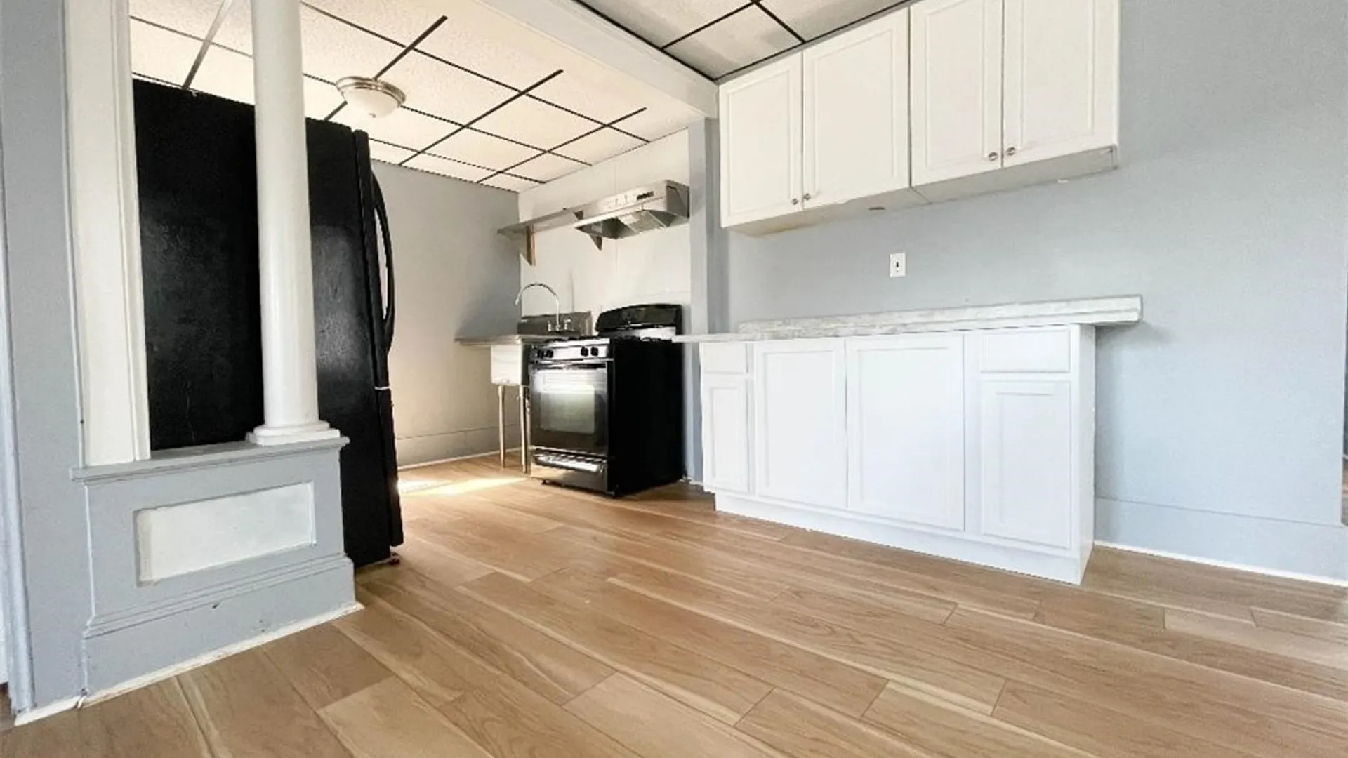 Property at 116 W Embargo Street, Rome, NY 13440 5