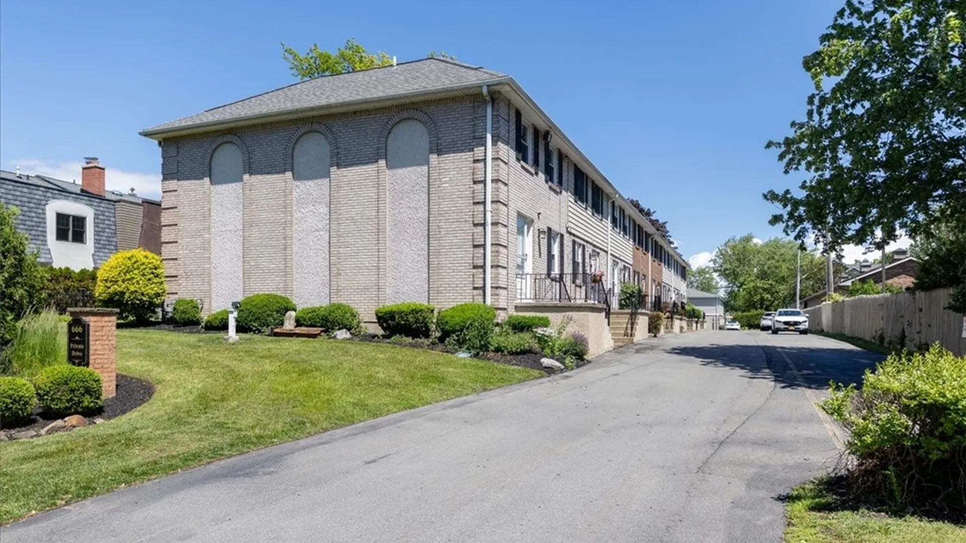 Property at 666 W Ferry Street, Buffalo, NY 14222 24