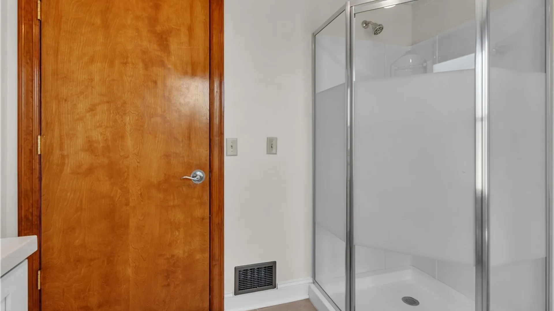 Property at 117 W Humboldt Parkway, Buffalo, NY 14214 13