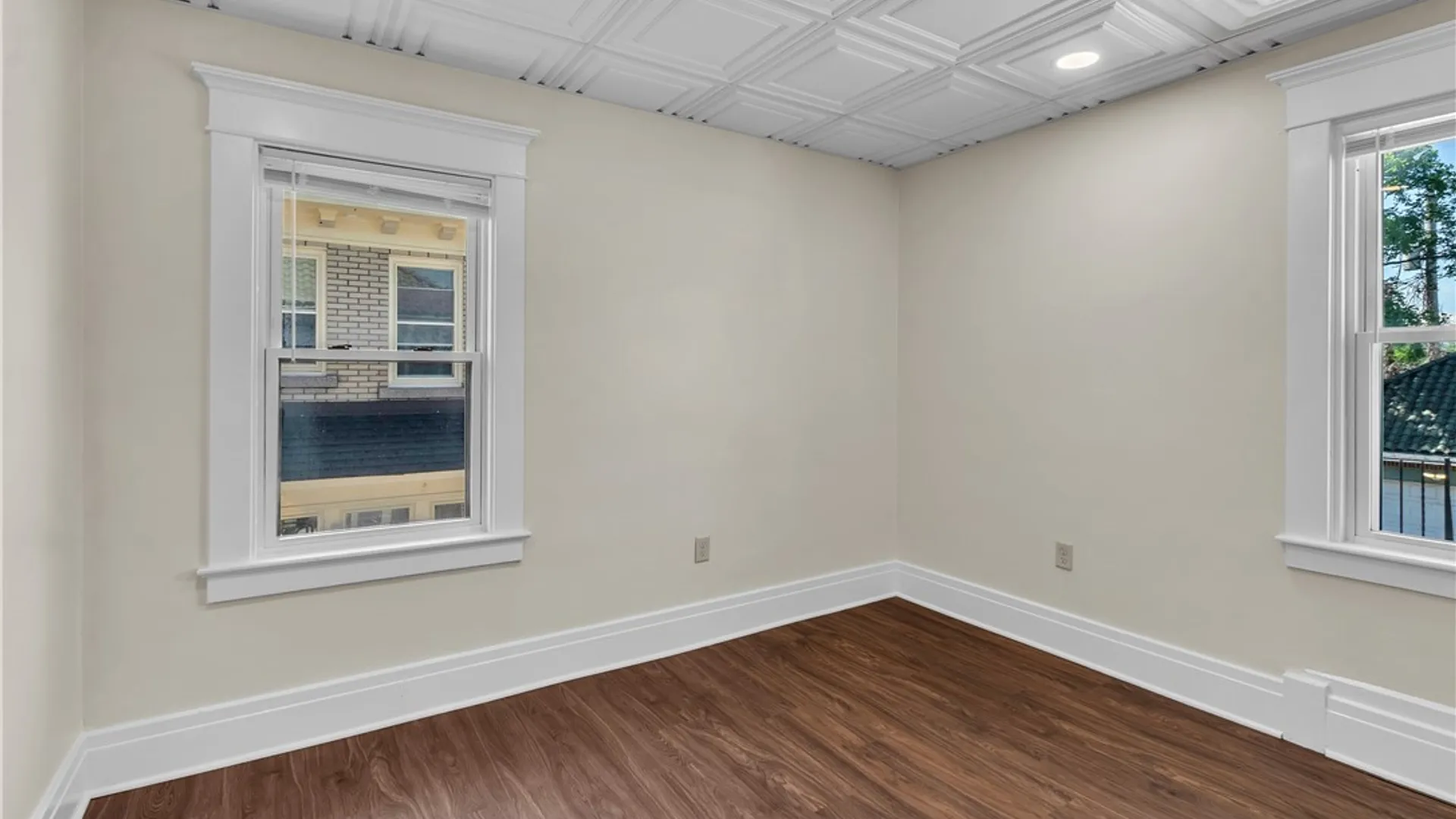 Property at 117 W Humboldt Parkway, Buffalo, NY 14214 34