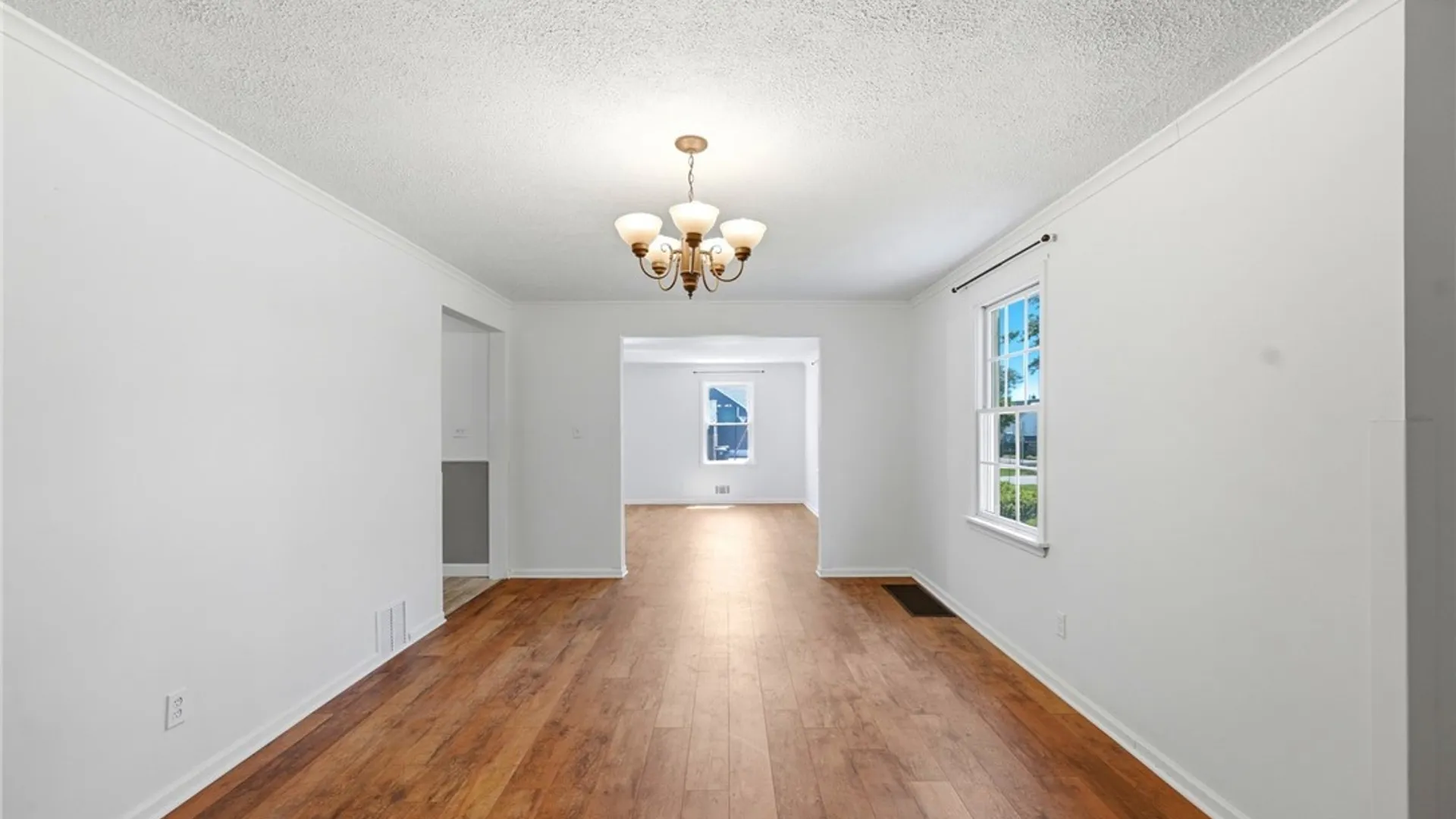 Property at 180 Royal Parkway, Amherst, NY 14221 10