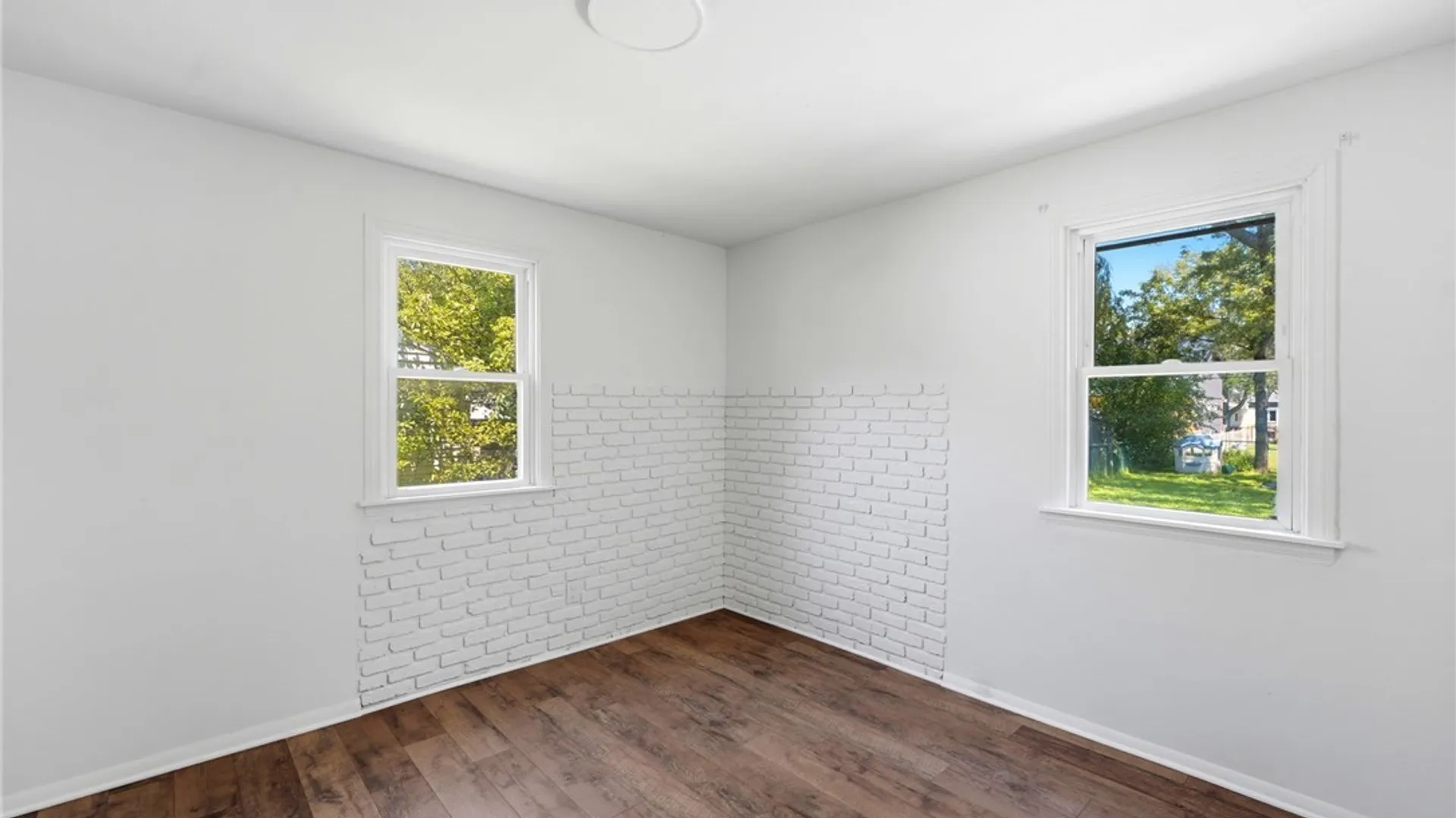 Property at 180 Royal Parkway, Amherst, NY 14221 14