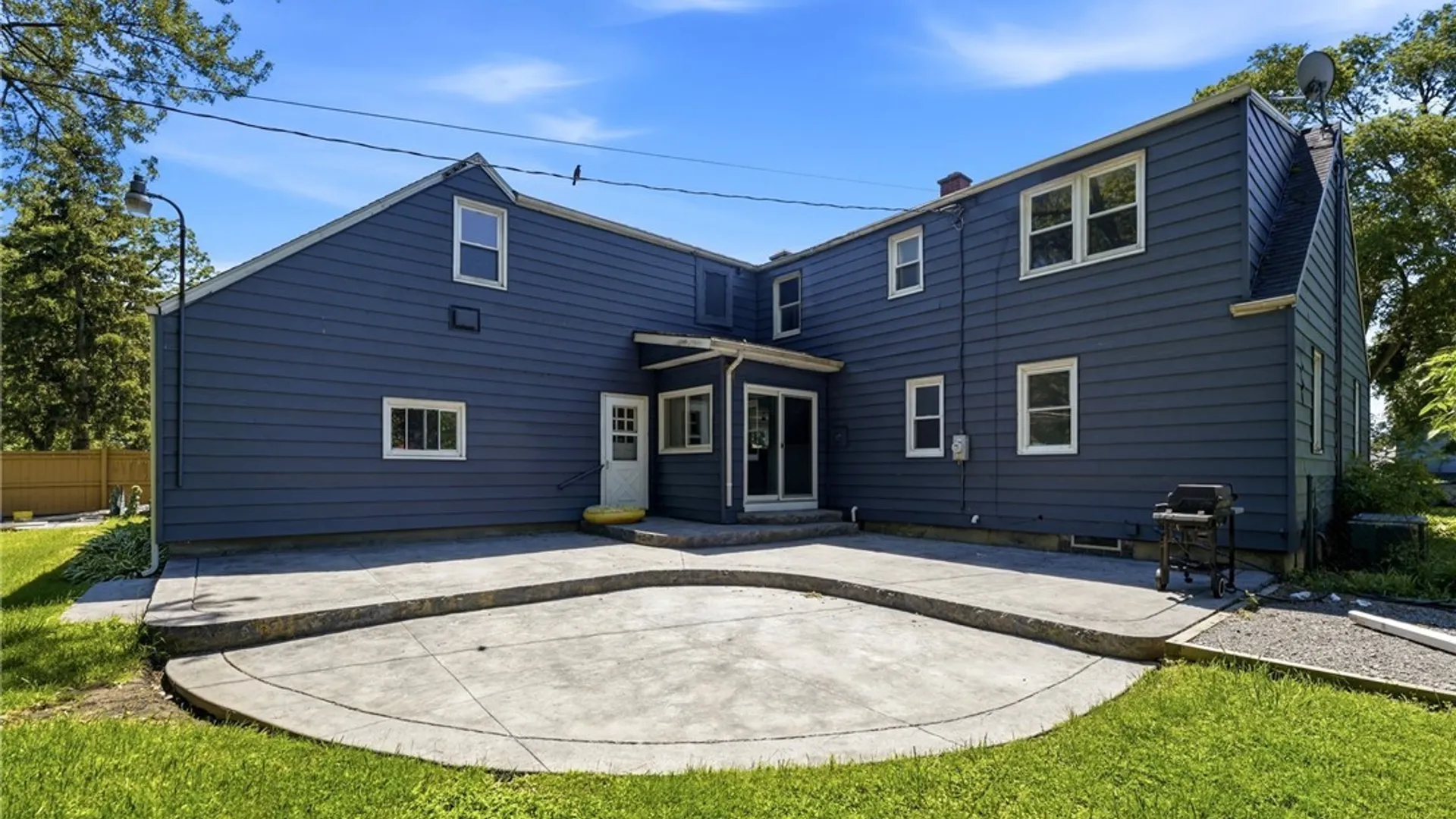 Property at 180 Royal Parkway, Amherst, NY 14221 41