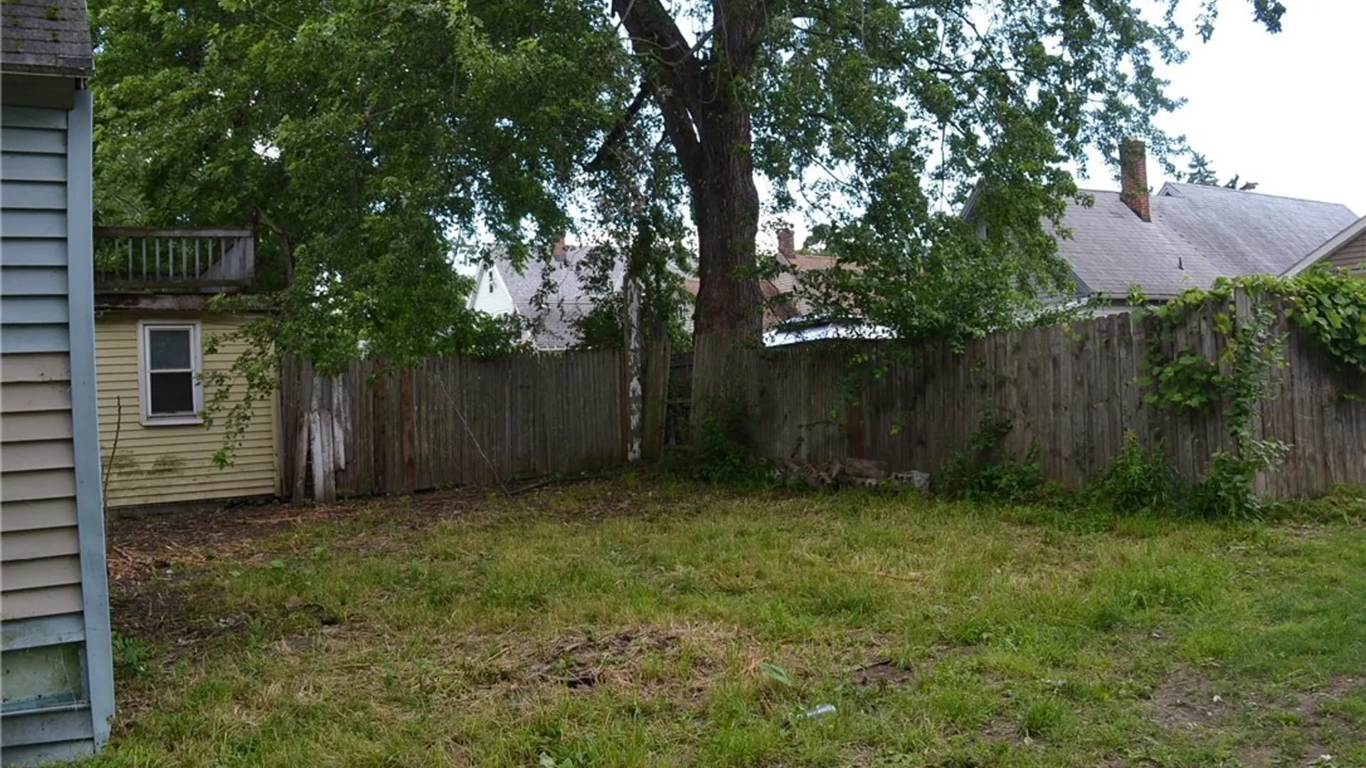 Property at 166 Thompson Street, Buffalo, NY 14207 6