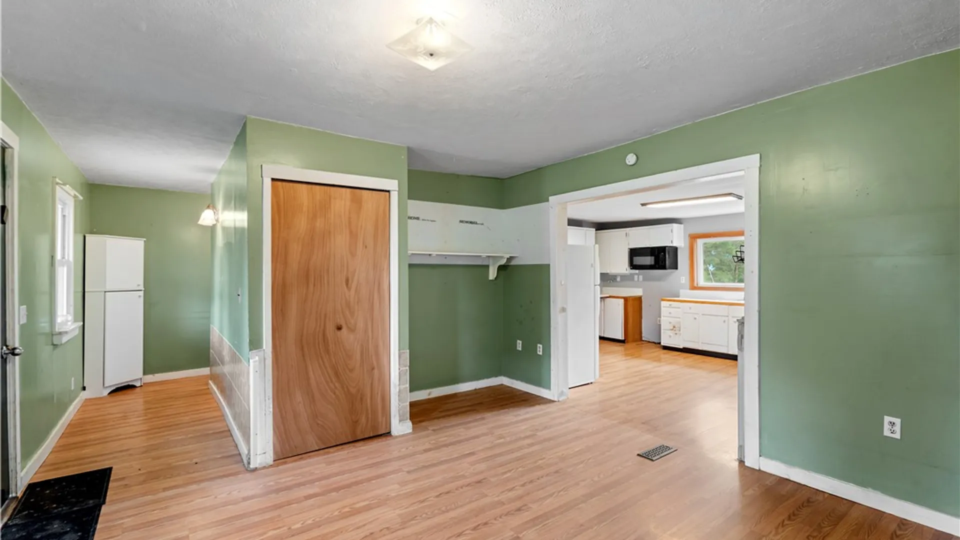 Property at 8883 Main Street, Richmond, NY 14471 2